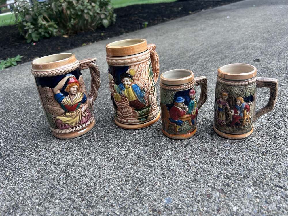 Vintage Trimont Ware German Style Beer Steins Mugs 4pc Set Made in Japan